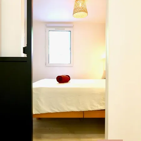 Le Fan-ny Climatise Et Acces * 라센느쉬르메르