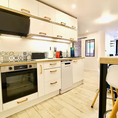 Le Fan-ny Climatise Et Acces Apartman