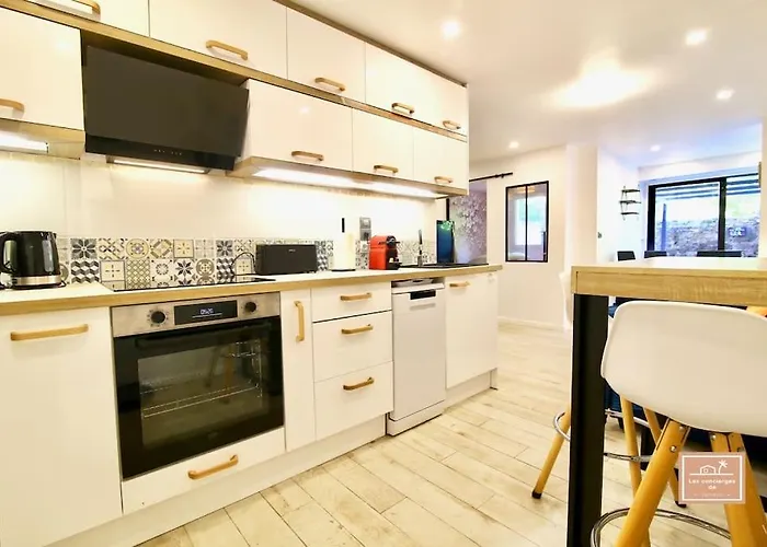 Le Fan-ny Climatise Et Acces Apartman